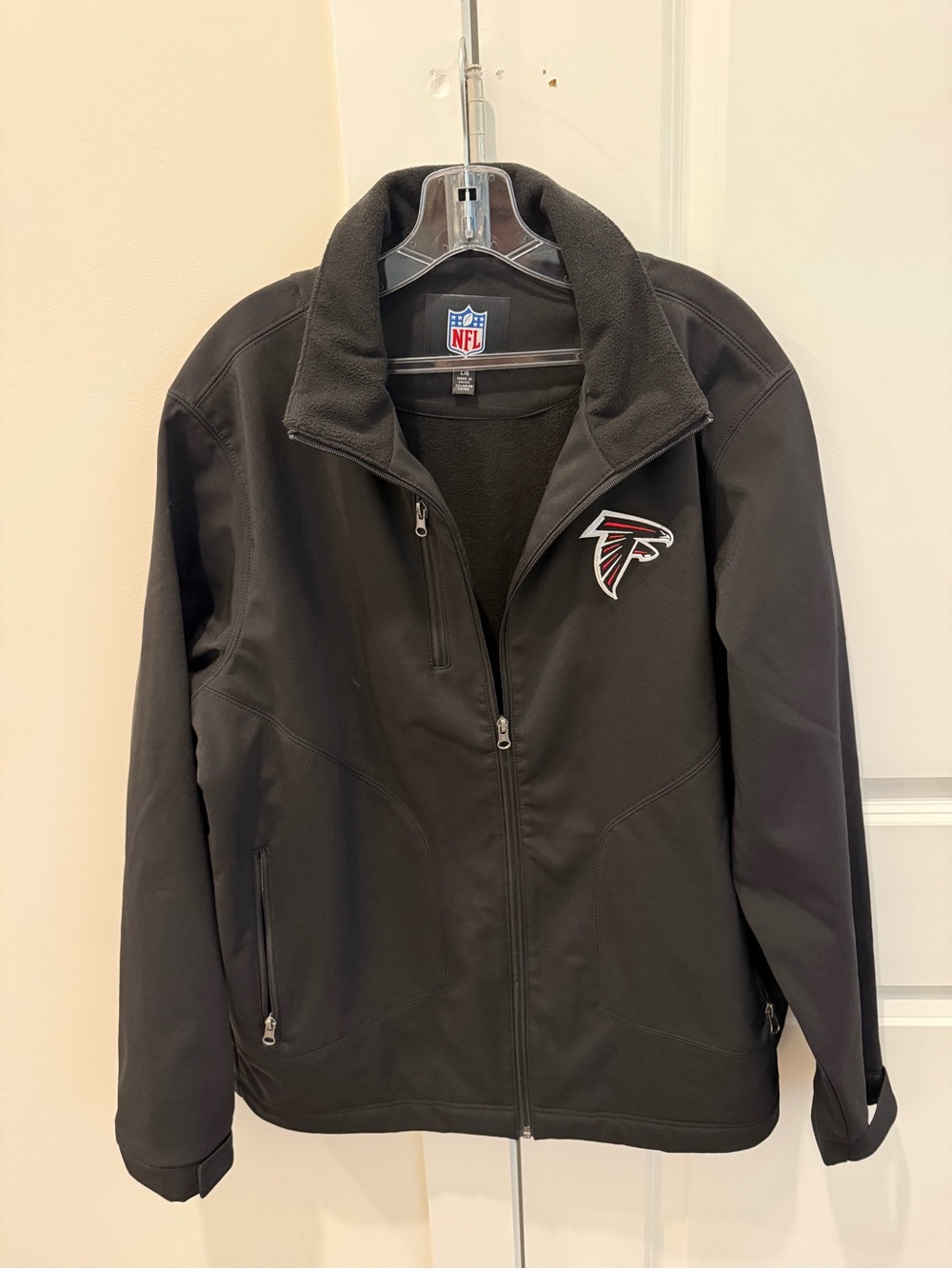 NFL Atlanta Falcons Black Softshell Jacket